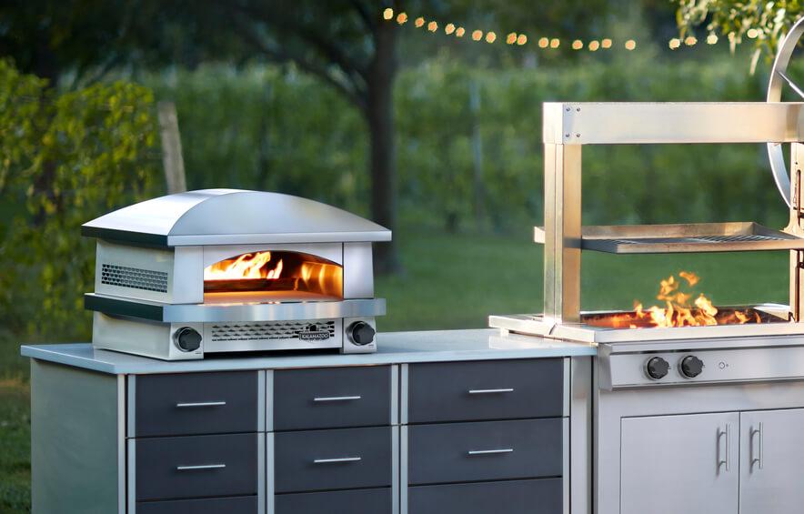 Gas outdoor outlet oven